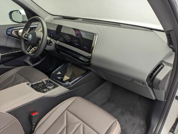 2026 BMW X3 Long 30L xDrive IV (G45/G48), белый, 7300000 рублей - вид 10
