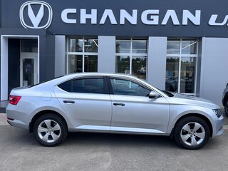 2016 Skoda Superb III, серый, 1420000 рублей, вид 2