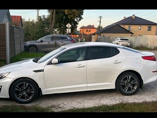 2014 Kia Optima III Рестайлинг, белый, 1100000 рублей, вид 4
