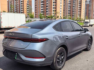 2024 BYD Qin Plus EV 400 I, серый, 1550000 рублей, вид 4