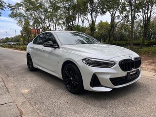 2022 BMW 1 серии 120i III (F52) Рестайлинг, белый, 1420000 рублей, вид 3