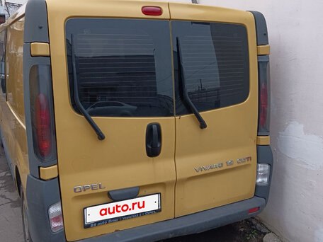 2004 Opel Vivaro, золотистый, 1080000 рублей, вид 1