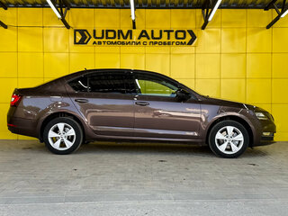 2017 Skoda Octavia III (A7) Рестайлинг, коричневый, 1939000 рублей, вид 4