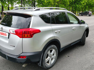 2013 Toyota RAV4 IV (XA40), серебристый, 1560000 рублей, вид 4
