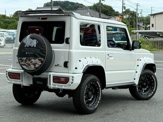 2022 Suzuki Jimny Sierra IV, белый, 1880000 рублей, вид 4