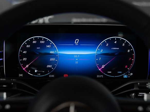 2026 Mercedes-Benz E-Класс 300 VI (W214, S214), чёрный, 10200000 рублей - вид 14