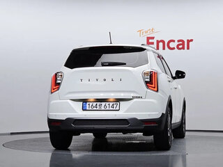 2024 KGM Tivoli, белый, 2100000 рублей, вид 4