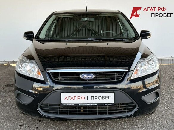 2011 Ford Focus II Рестайлинг, чёрный - вид 1