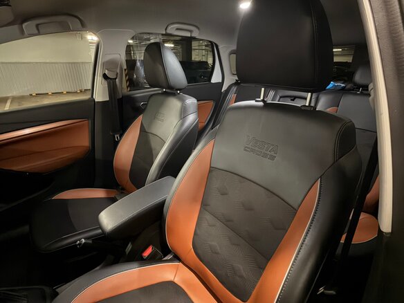 2025 Lada (ВАЗ) Vesta SW Cross I Рестайлинг (NG), белый, 1700000 рублей - вид 5