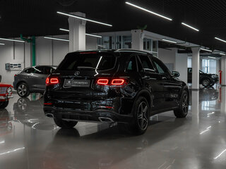 2021 Mercedes-Benz GLC 300 I (X253) Рестайлинг, чёрный, 4670000 рублей, вид 5