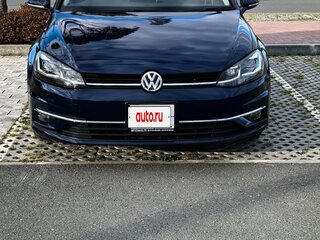2017 Volkswagen Golf VII Рестайлинг, синий, 1420000 рублей, вид 1