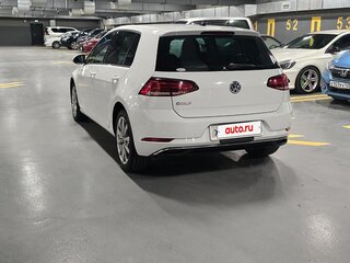 2018 Volkswagen Golf VII Рестайлинг, белый, 970000 рублей, вид 4