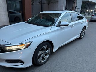 2020 Honda Accord X Рестайлинг, белый, 2100000 рублей, вид 2