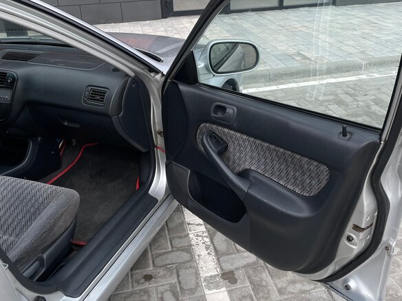 1999 Honda Civic VI Рестайлинг, серебристый - вид 10