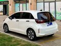 2023 Honda Fit Crosstar IV Рестайлинг, белый, 1050000 рублей - вид 4