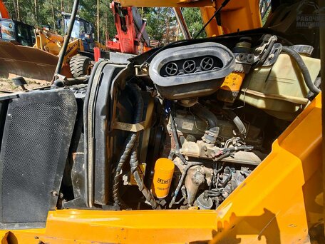 2016 JCB 3CX, золотистый, 6100000 рублей, вид 2