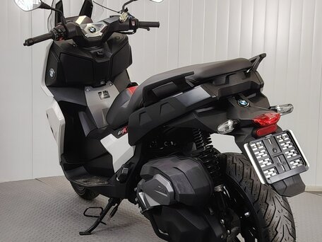 2021 BMW C 400 X, белый, 559000 рублей, вид 4