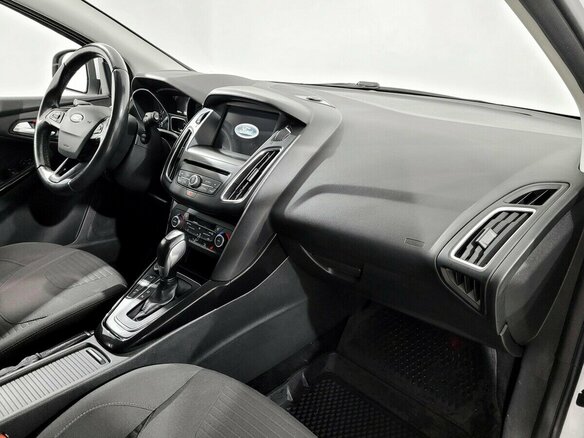 2018 Ford Focus III Рестайлинг, белый, 1250000 рублей - вид 10