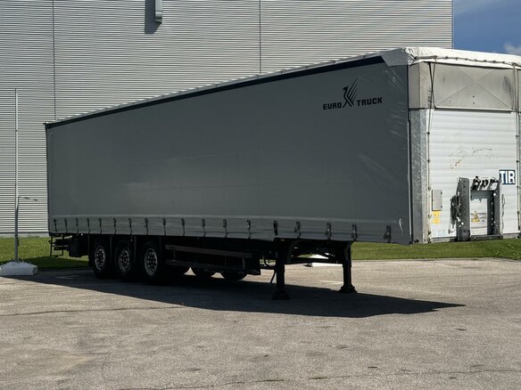 2017 Schmitz Cargobull SCB, серый