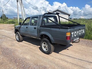 1995 Toyota Hilux V, серебристый, 742000 рублей, вид 5