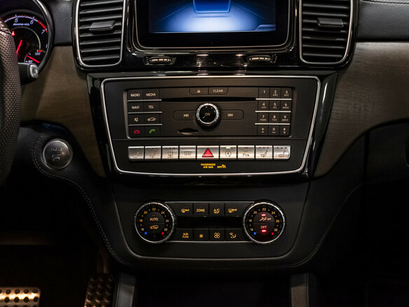2017 Mercedes-Benz GLS AMG 63 AMG I (X166), белый, 5200000 рублей - вид 12