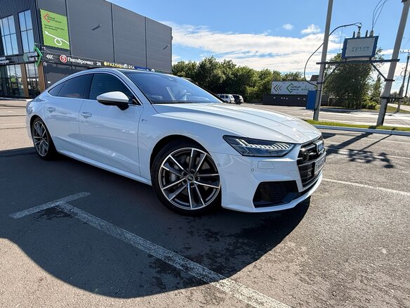2021 Audi A7 55 TFSI II (4K), белый, 5149000 рублей
