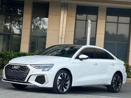2023 Audi A3 35 TFSI Long IV (8Y), белый, 1880843 рублей, вид 5