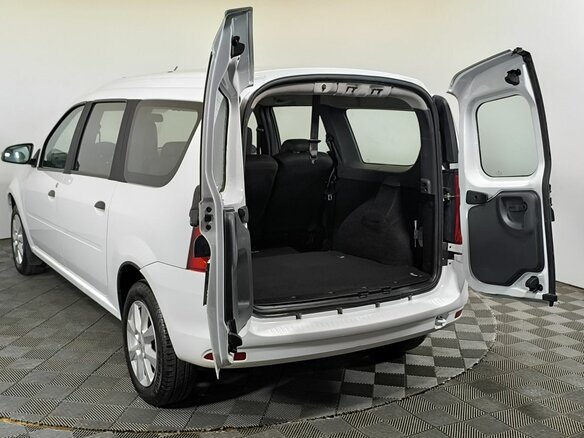 2024 Lada (ВАЗ) Largus I Рестайлинг, белый, 1320000 рублей - вид 12