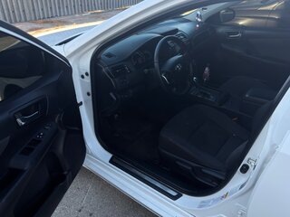 2012 Toyota Camry VII (XV50), белый, 1400000 рублей, вид 3