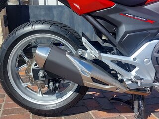 2016 Honda NC 750X, красный, 720000 рублей, вид 3