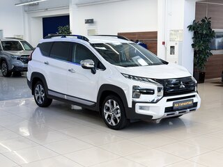 2023 Mitsubishi Xpander Cross I Рестайлинг, серый, 2300000 рублей, вид 4
