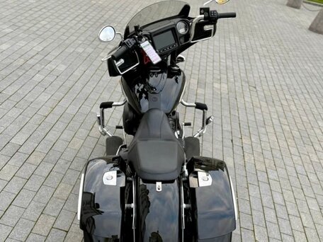 2022 Indian Chieftain, чёрный, 1999999 рублей, вид 3