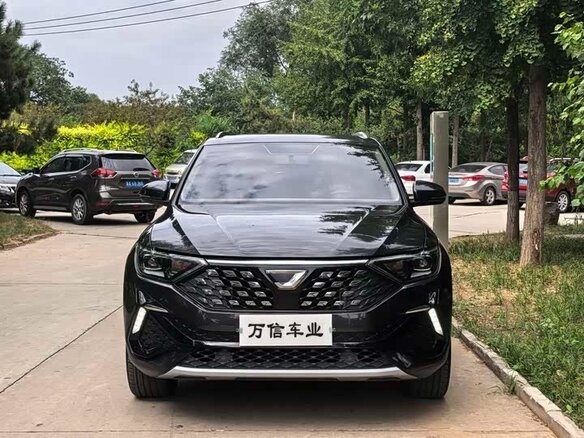 2023 Jetta VS5 I Рестайлинг, чёрный - вид 1
