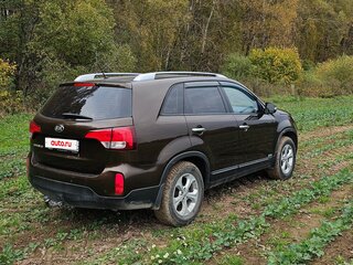 2014 Kia Sorento II Рестайлинг, коричневый, 1600000 рублей, вид 3