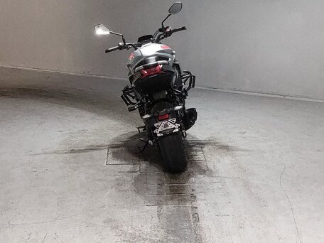 2020 Suzuki GSX-S 1000S Katana, серебристый, 1151000 рублей, вид 4