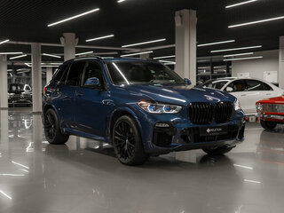 2020 BMW X5 40i IV (G05/G18), синий, 6950000 рублей, вид 2