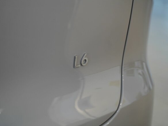 2026 Li Auto (Lixiang) L6 I, белый, 8790000 рублей - вид 21