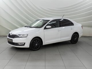 2018 Skoda Rapid I Рестайлинг, белый, 1068000 рублей, вид 3