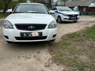 2014 Lada (ВАЗ) Priora I Рестайлинг, белый, 550000 рублей, вид 3