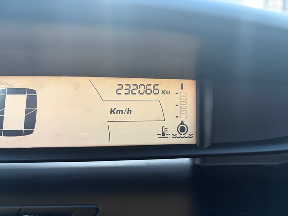 2007 Citroen C4 I, красный, 210000 рублей - вид 14