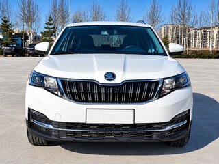 2022 Skoda Kamiq I, белый, 1620000 рублей, вид 2