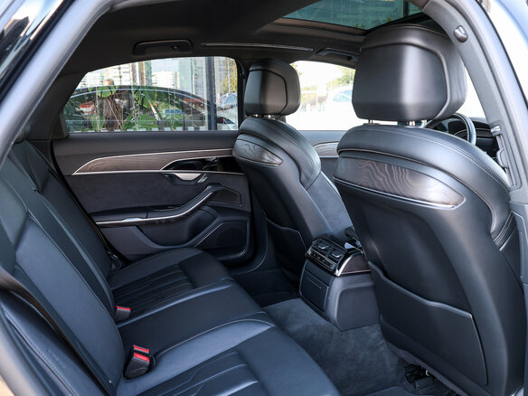 2022 Audi A8 55 TFSI IV (D5) Рестайлинг, чёрный, 6998000 рублей - вид 10