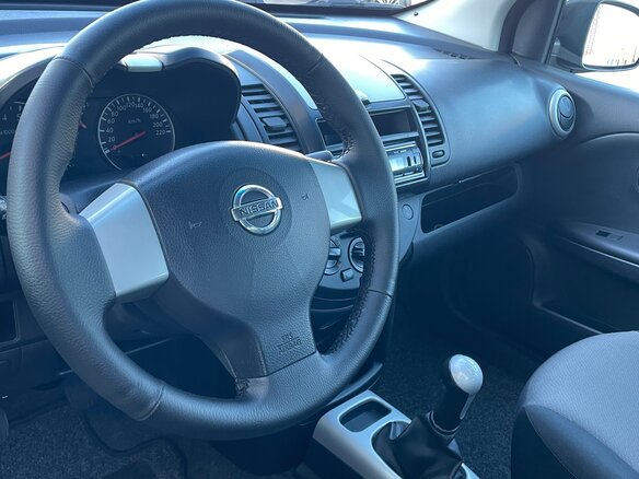 2011 Nissan Note I Рестайлинг, чёрный, 445000 рублей - вид 8