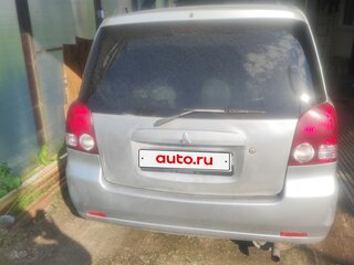2001 Mitsubishi Dion I, серебристый, 355000 рублей, вид 3