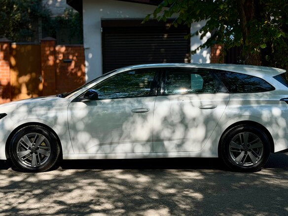 2022 Peugeot 308 III, белый, 1699900 рублей - вид 1