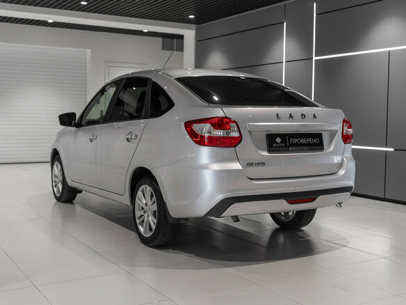 2024 Lada (ВАЗ) Granta I Рестайлинг, серый - вид 3