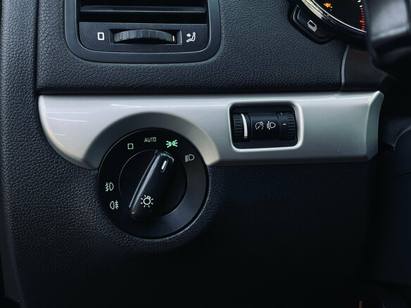 2013 Skoda Yeti I, чёрный, 654000 рублей - вид 11