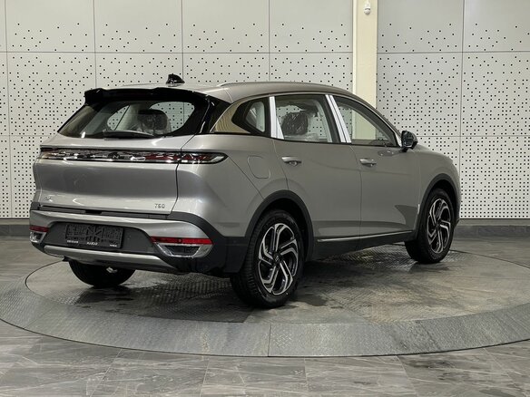 2025 Bestune T90 I, серый, 4181000 рублей - вид 2