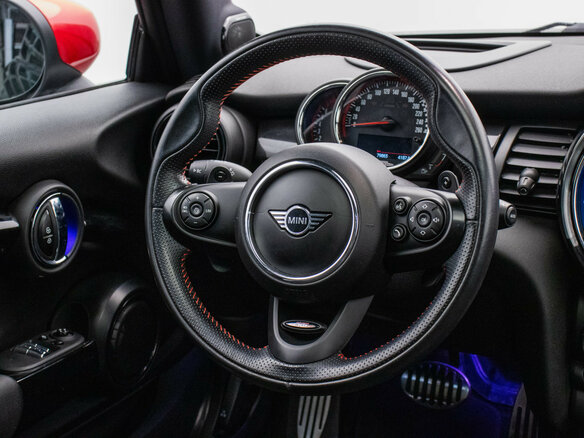 2020 Mini Hatch JCW III (F55/F56) Рестайлинг, зелёный - вид 14