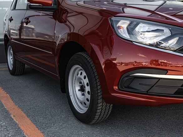 2026 Lada (ВАЗ) Granta I Рестайлинг, красный, 1088000 рублей